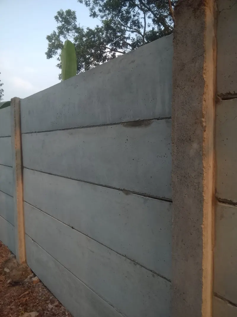 Pagar panel beton untuk lahan di Bekasi